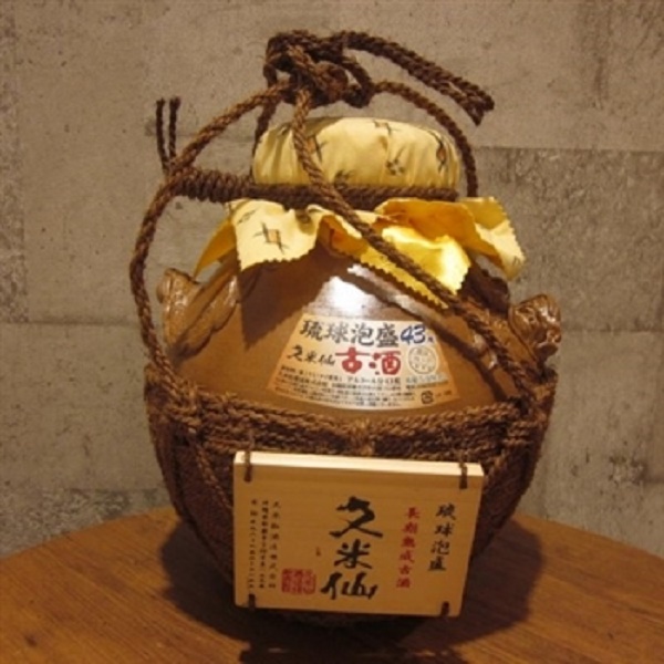 久米島の久米仙三升壺